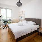 Plac Konstytucji Deluxe By Bookinghost Апартаменты *