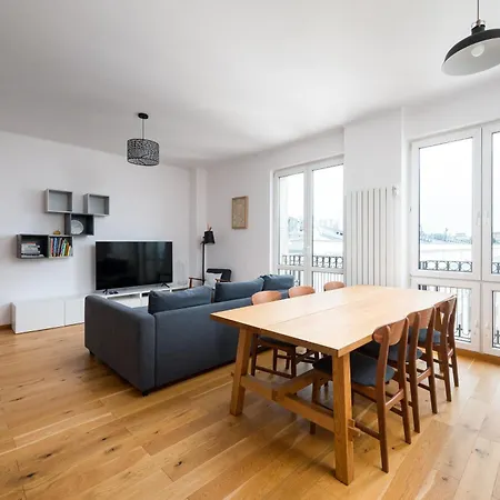 Plac Konstytucji Deluxe By Bookinghost Varşova