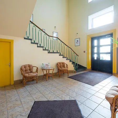 Plac Konstytucji Deluxe By Bookinghost Apartment Warschau