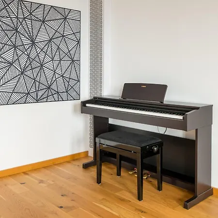 Apartment Plac Konstytucji Deluxe By Bookinghost Warschau