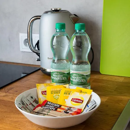 Apartament Plac Konstytucji Deluxe By Bookinghost