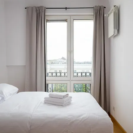 Plac Konstytucji Deluxe By Bookinghost Warszawa